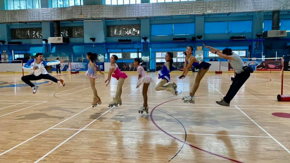 踢飛整個藍羊溜冰隊