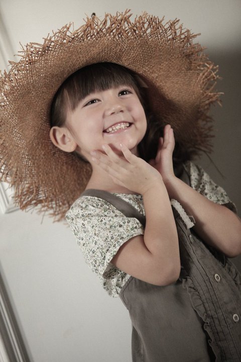 Ella統一多多星的宣傳照10