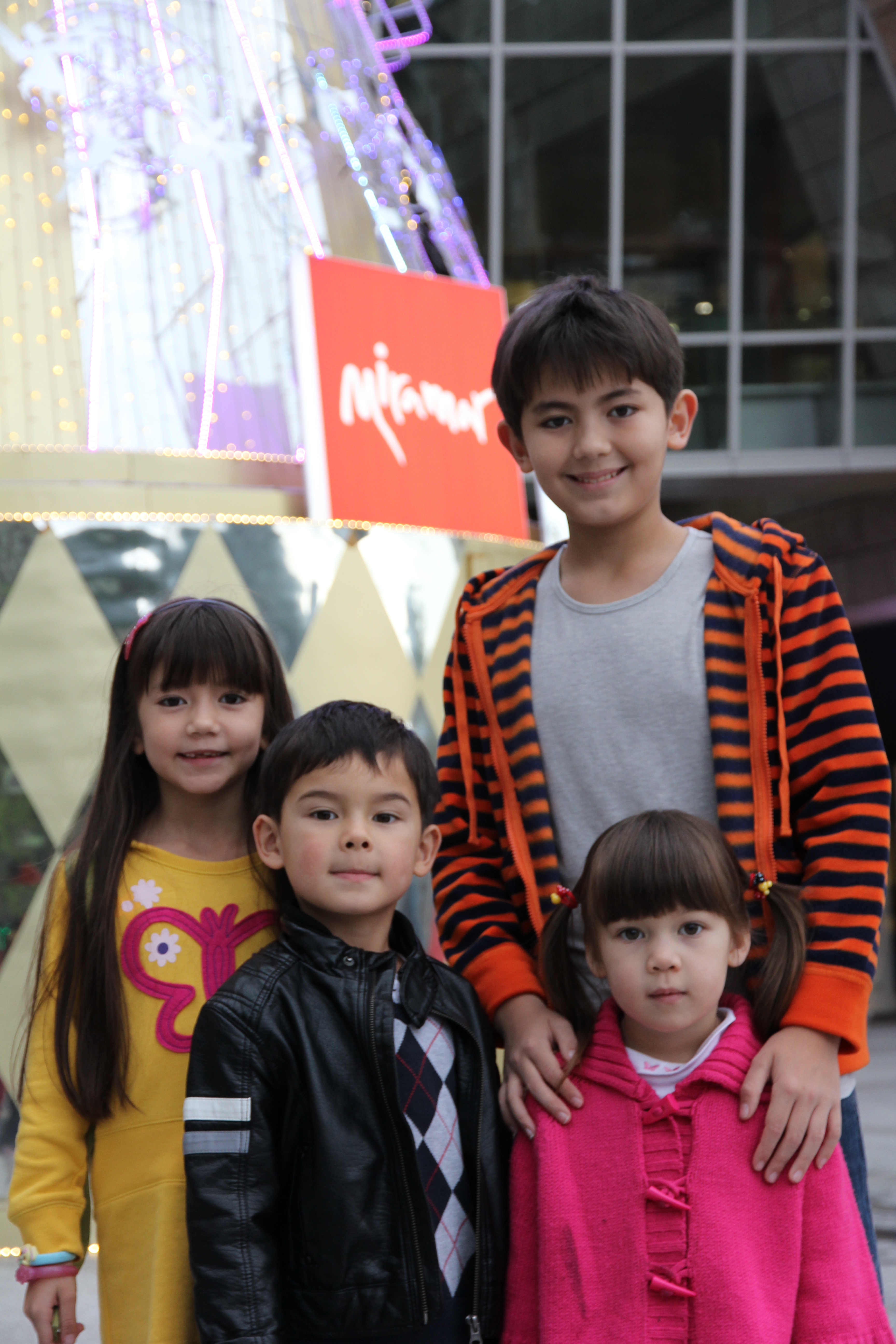 小童星Owen, Ella, Joshua, and Alyssa