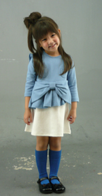 Ella(吳若瑄）的現代汽車i30廣告的造型