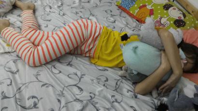 Ella吳若瑄 GapKidsXED 穿搭 內搭褲