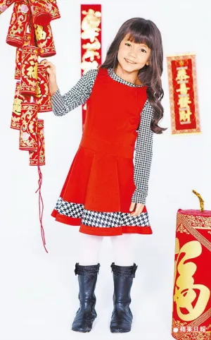 小童星Ella初一拜年 新春踏青 喜氣繽紛迎新年