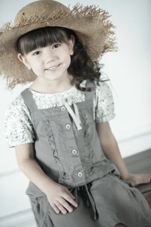 Ella統一多多星的宣傳照1