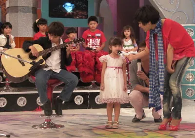 宮節目裡彈吉他唱你是我的陽光20100727